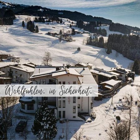 Gasthof Skirast Hotell Kirchberg in Tirol Exteriör bild