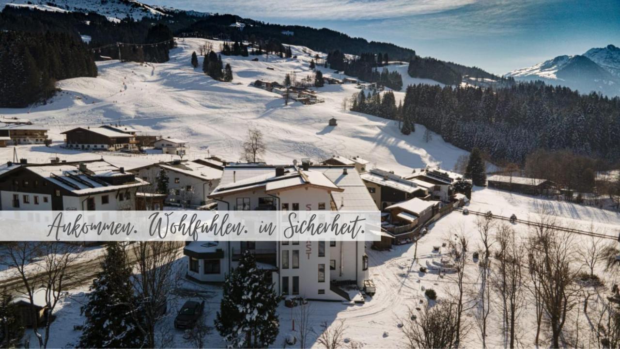 Gasthof Skirast Hotell Kirchberg in Tirol Exteriör bild