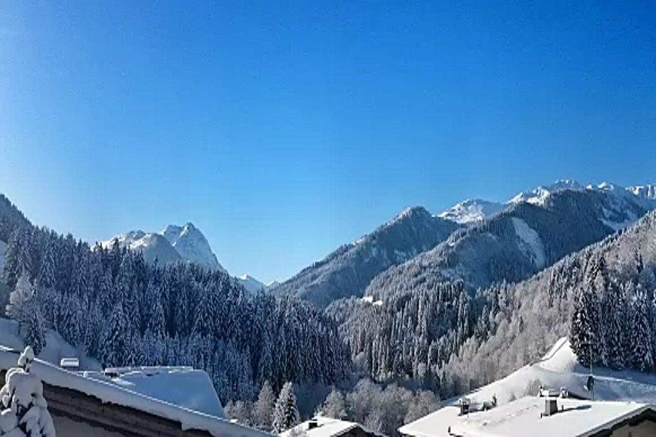 Gasthof Skirast Hotell Kirchberg in Tirol Exteriör bild