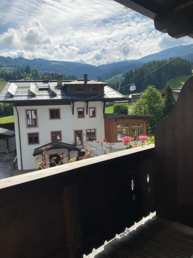 Gasthof Skirast Hotell Kirchberg in Tirol Exteriör bild